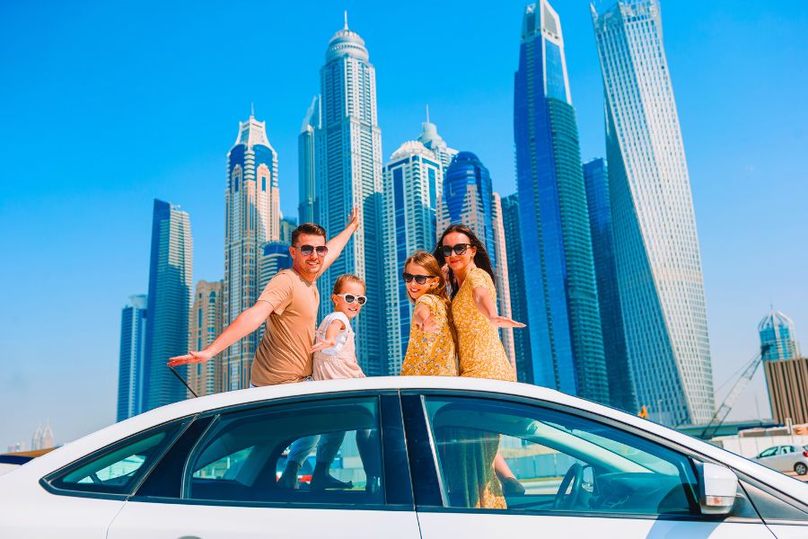 How to Enjoy a Stress-Free Family Road Trip in the UAE